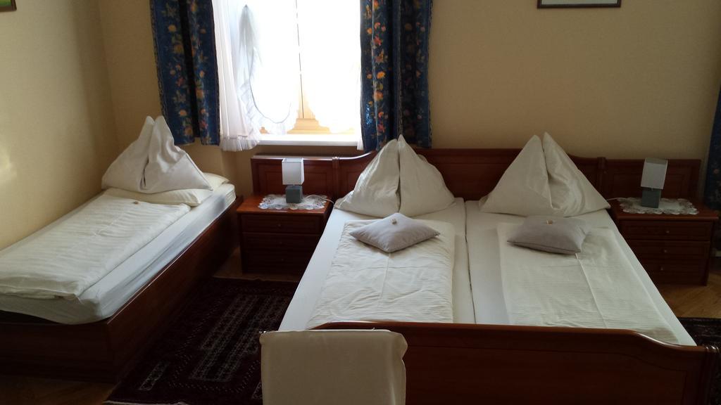 Privatpension Lang Leibnitz Cameră foto